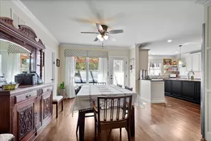 2715 W Morse Ave, Chicago, IL 60645 - Photo 14
