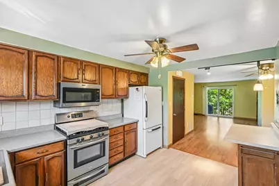 1406 S Fairfield Avenue #49B, Lombard, IL 60148 - Photo 4