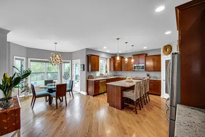 2431 Bauer Road, North Aurora, IL 60542 - Photo 8