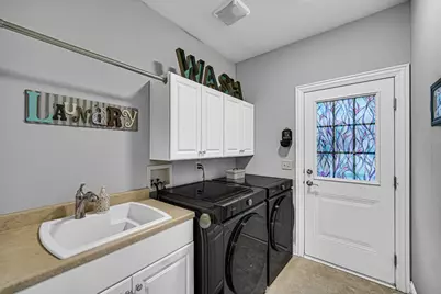 2431 Bauer Road, North Aurora, IL 60542 - Photo 32