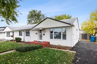 4332 W 87th Pl, Hometown, IL 60456 - Photo 4