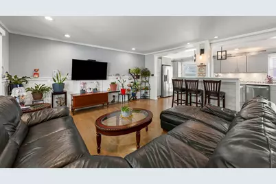 639 N Indiana Street, Elmhurst, IL 60126 - Photo 2