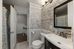 639 N Indiana St, Elmhurst, IL 60126 - Photo 14