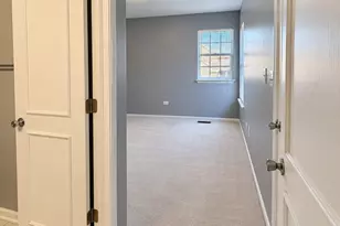 1827 Grove Ave, Schaumburg, IL 60193 - Photo 24