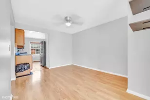 1450 Plymouth Pl, Glenview, IL 60025 - Photo 8