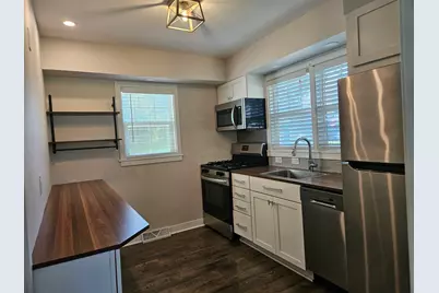 227 Nebraska Street, Geneva, IL 60134 - Photo 2