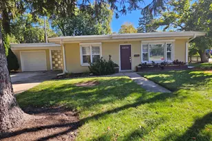 227 Nebraska St, Geneva, IL 60134 - Photo 1