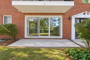 10115 Old Orchard Ct, Skokie, IL 60076 - Photo 18