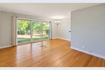 10115 Old Orchard Court #104, Skokie, IL 60076 - Photo 2