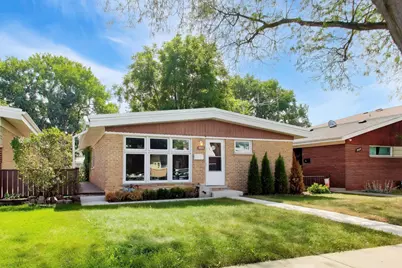 9039 Niles Center Road, Skokie, IL 60076 - Photo 2