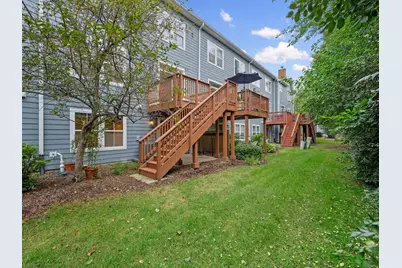 145 Tanglewood Drive, Glen Ellyn, IL 60137 - Photo 22