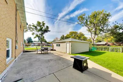 44 Cranbrook Drive, Des Plaines, IL 60016 - Photo 26