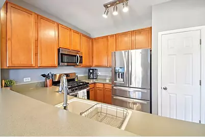 6052 Canterbury Lane, Hoffman Estates, IL 60192 - Photo 8