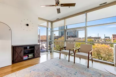 225 S Sangamon Street #410, Chicago, IL 60607 - Photo 2
