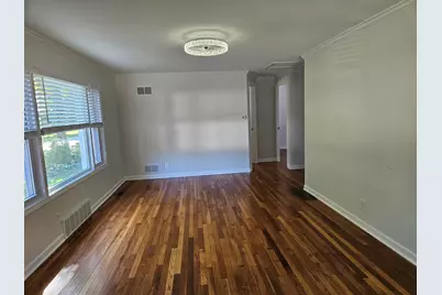 102 Kansas Street, Geneva, IL 60134 - Photo 2