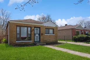 2301 E 102nd St, Chicago, IL 60617 - Photo 8
