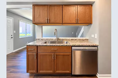 2568 Berkshire Court #2568, Waukegan, IL 60087 - Photo 10