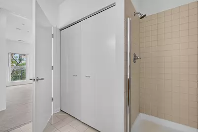 1572 Maple Avenue #406, Evanston, IL 60201 - Photo 18