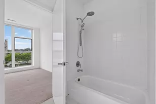 1572 Maple Ave, Evanston, IL 60201 - Photo 26