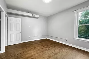 1840 W 65th St, Chicago, IL 60636 - Photo 12