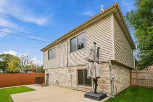 2933 Vernon Ave, Brookfield, IL 60513 - Photo 24