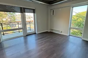 2407 W Eastwood Ave, Chicago, IL 60625 - Photo 2