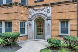 846 Washington Blvd, Oak Park, IL 60302 - Photo 2