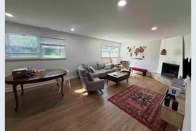 3927 Crestwood Drive, Northbrook, IL 60062 - Photo 20