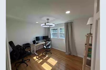 3927 Crestwood Drive, Northbrook, IL 60062 - Photo 16