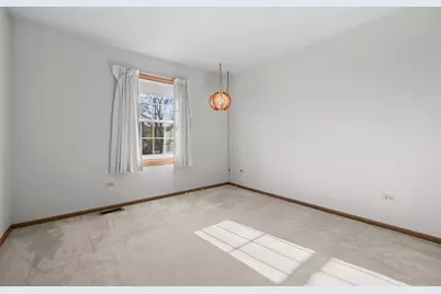 1951 N Charter Point Drive, Arlington Heights, IL 60004 - Photo 24
