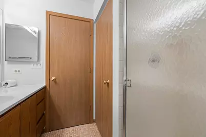 1951 N Charter Point Drive, Arlington Heights, IL 60004 - Photo 22