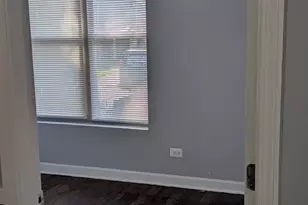 6401 S St Lawrence Ave, Chicago, IL 60637 - Photo 2