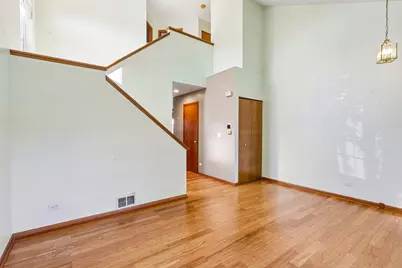 2369 Woodside Drive, Carpentersville, IL 60110 - Photo 4