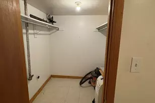8543 S Damen Ave, Chicago, IL 60620 - Photo 22
