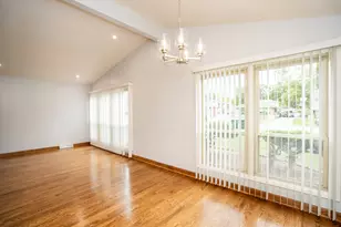 16400 Paulina Ave, Markham, IL 60428 - Photo 4