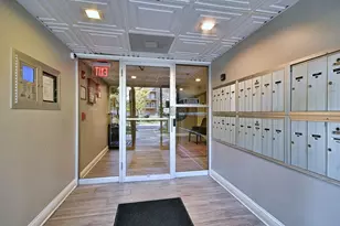 820 Graceland Ave, Des Plaines, IL 60016 - Photo 2