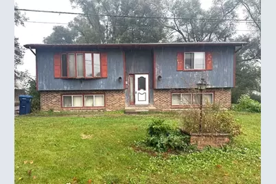2418 Alton Road, McHenry, IL 60050 - Photo 1