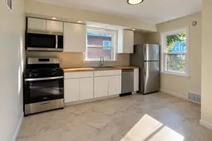 1304 Freeland Ave, Calumet City, IL 60409 - Photo 4