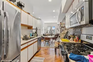 1156 W Grand Ave, Chicago, IL 60642 - Photo 4