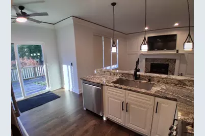 1345 Gardina Vista Street, Crystal Lake, IL 60014 - Photo 12