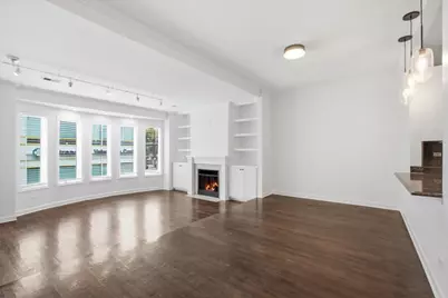 77 E 16th Street #2, Chicago, IL 60616 - Photo 2
