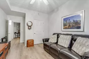 819 Graceland Ave, Des Plaines, IL 60016 - Photo 16