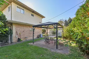 8440 Le Claire Ave, Skokie, IL 60077 - Photo 32