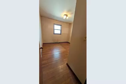 1233 Commercial Street, Sycamore, IL 60178 - Photo 6