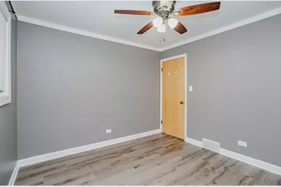 711 Schiller Street, Itasca, IL 60143 - Photo 14