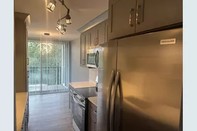6020 Oakwood Drive #2B, Lisle, IL 60532 - Photo 2