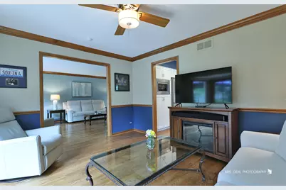 2727 Downing Court, Aurora, IL 60502 - Photo 10