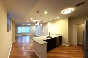 1522 W Superior St, Chicago, IL 60642 - Photo 8