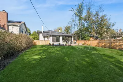 2419 Lake Avenue, Wilmette, IL 60091 - Photo 30