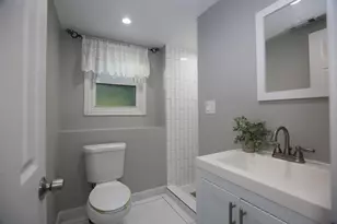 706 Golfview Terrace, Buffalo Grove, IL 60089 - Photo 18